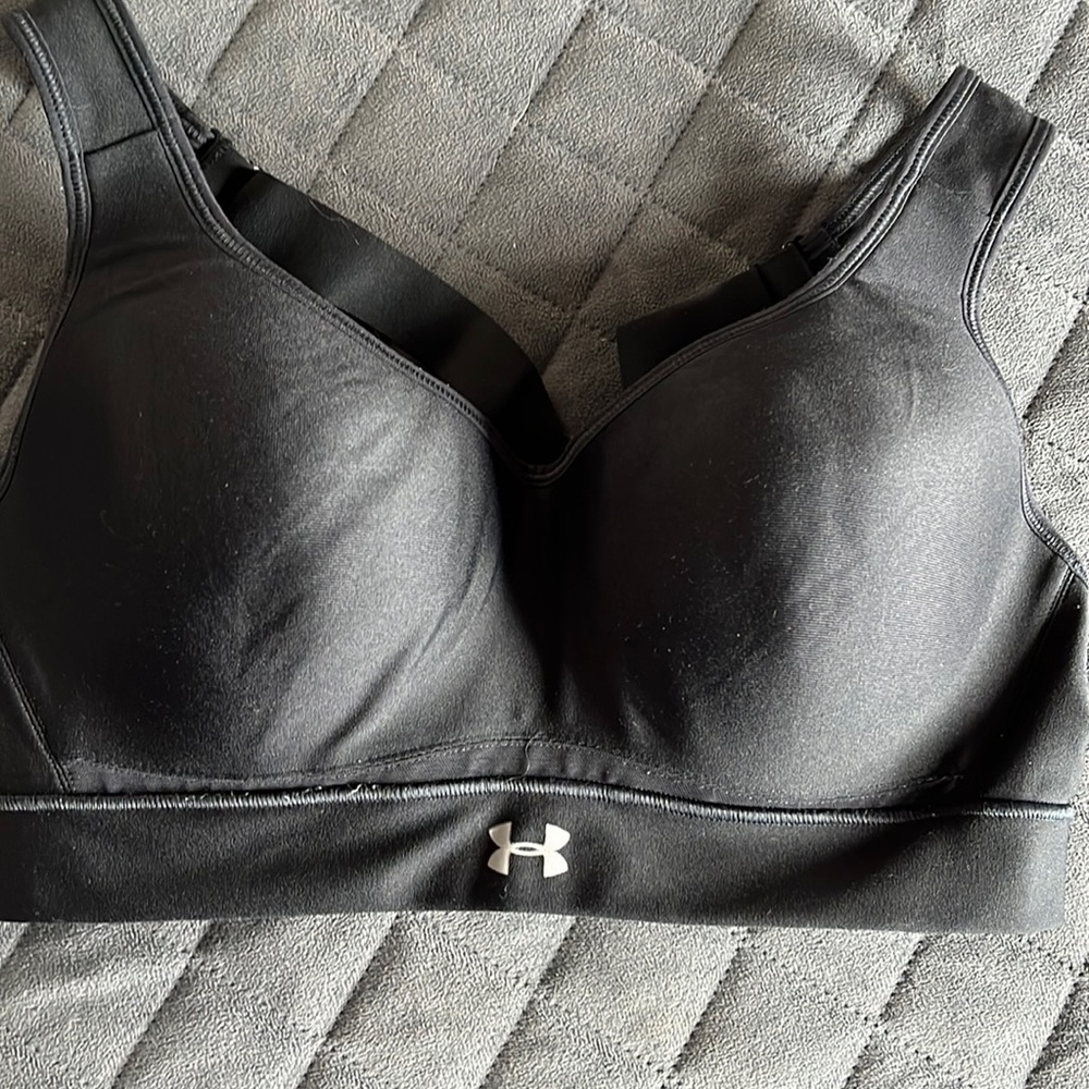 Sports bra 34D